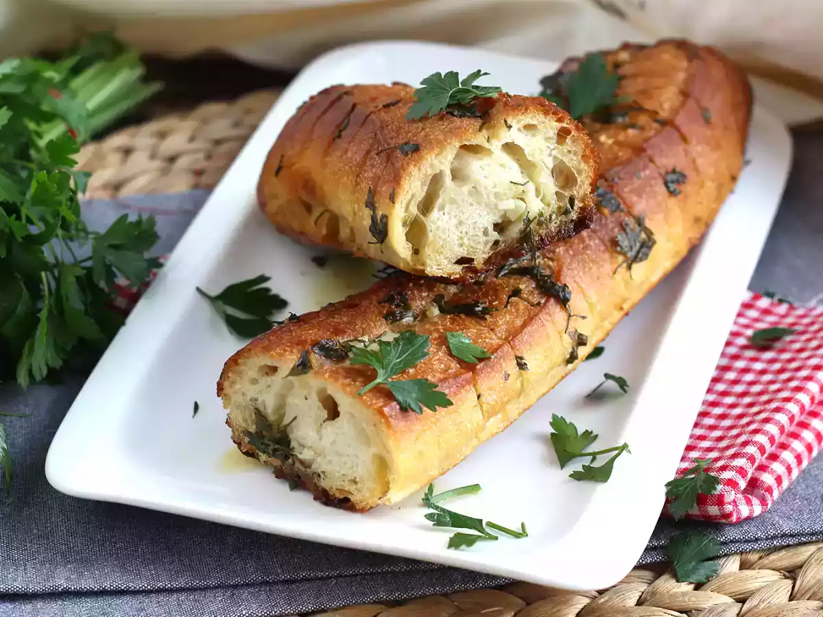 Pain à l'ail et au persil - photo 2