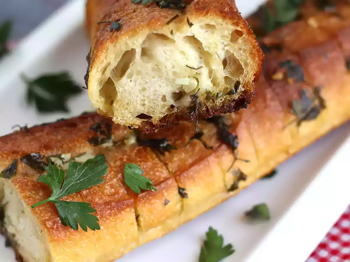 Pain à l'ail et au persil - photo 4