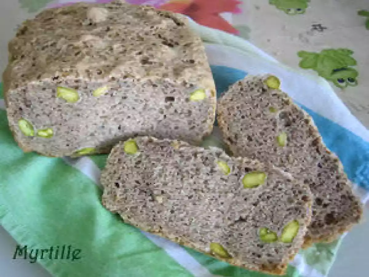 Pain à l'Ortie et aux Pistaches