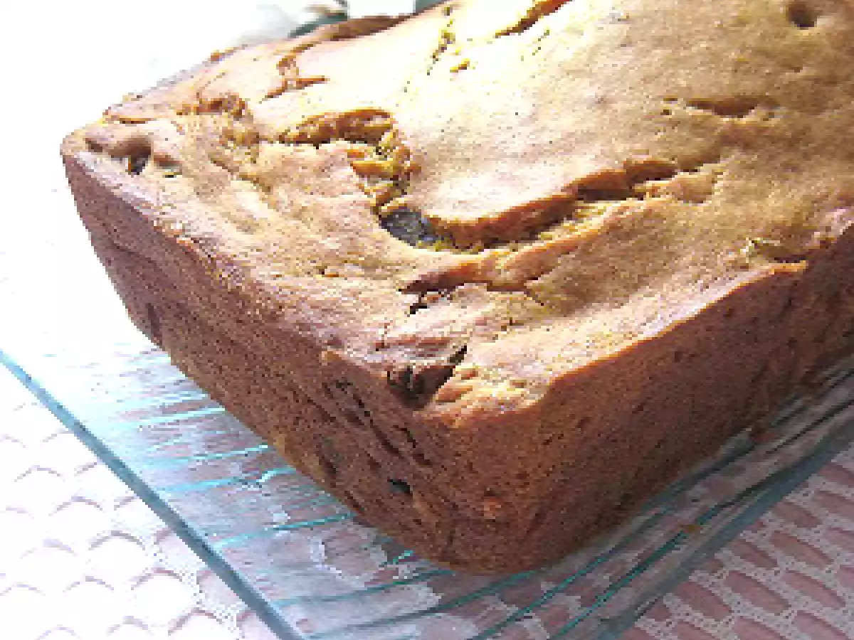 Pain à la citrouille et aux dattes au parfum d'orange