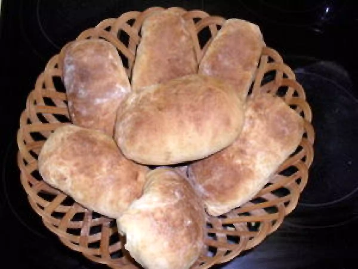 PAIN AU LAIT FOURRE AU NUTELLA