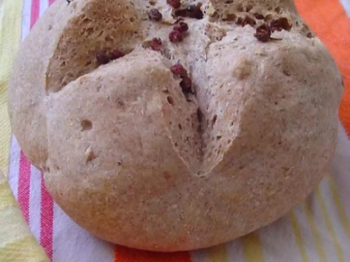 Pain au Poivre de Sichuan et huile de noisette