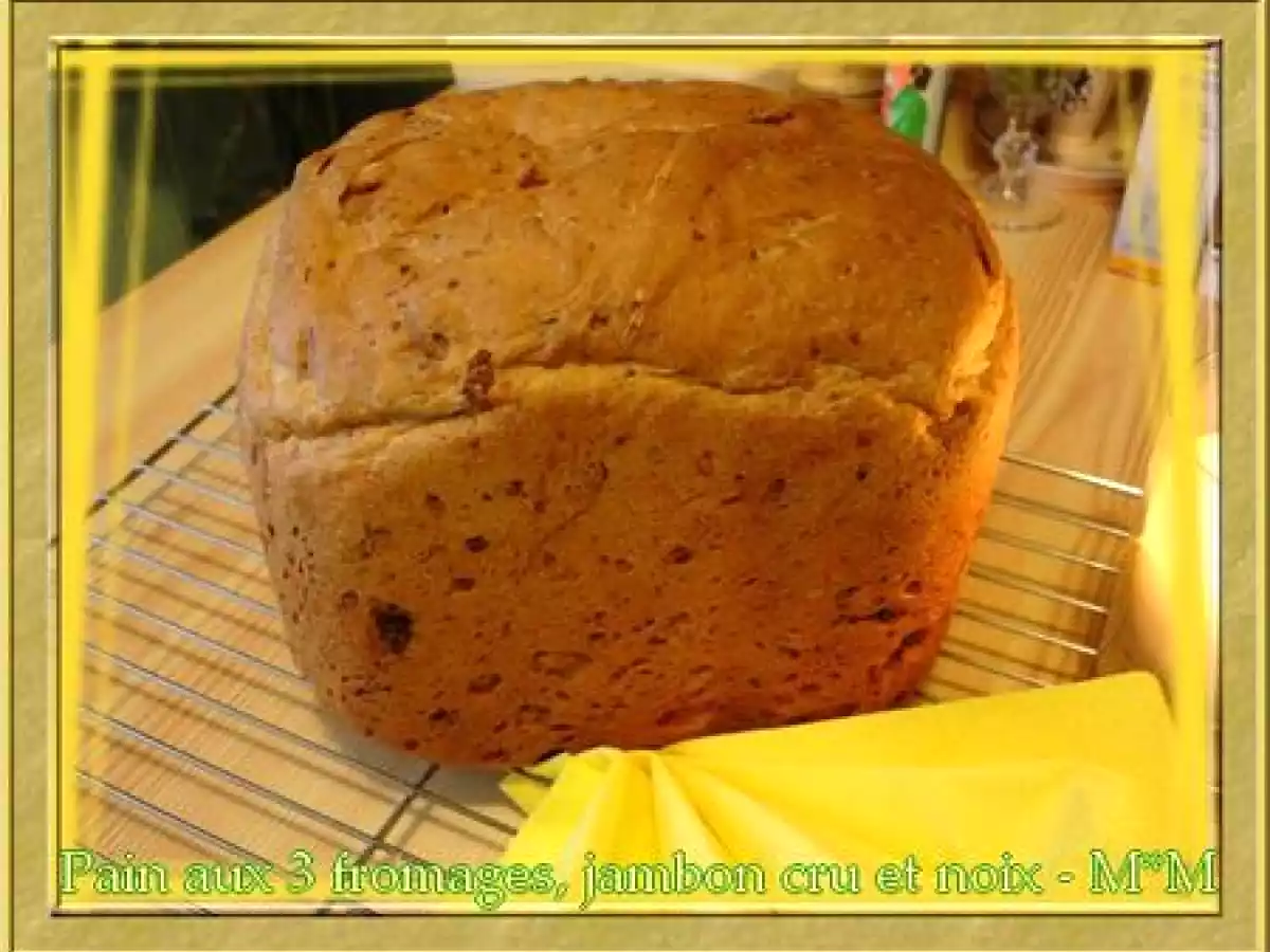 Pain aux 3 fromages, jambon cru et noix - photo 2