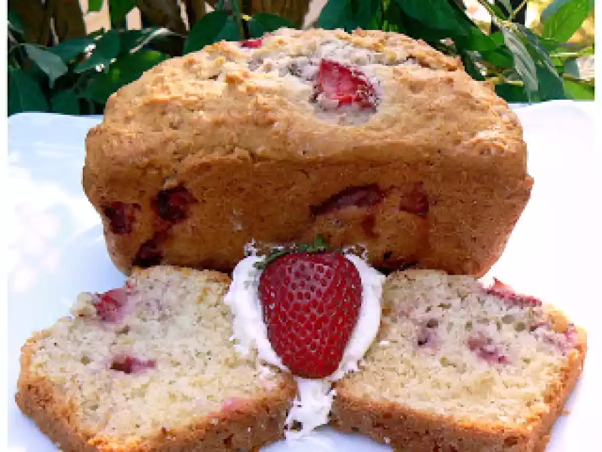 Pain aux fraises et à l'avoine