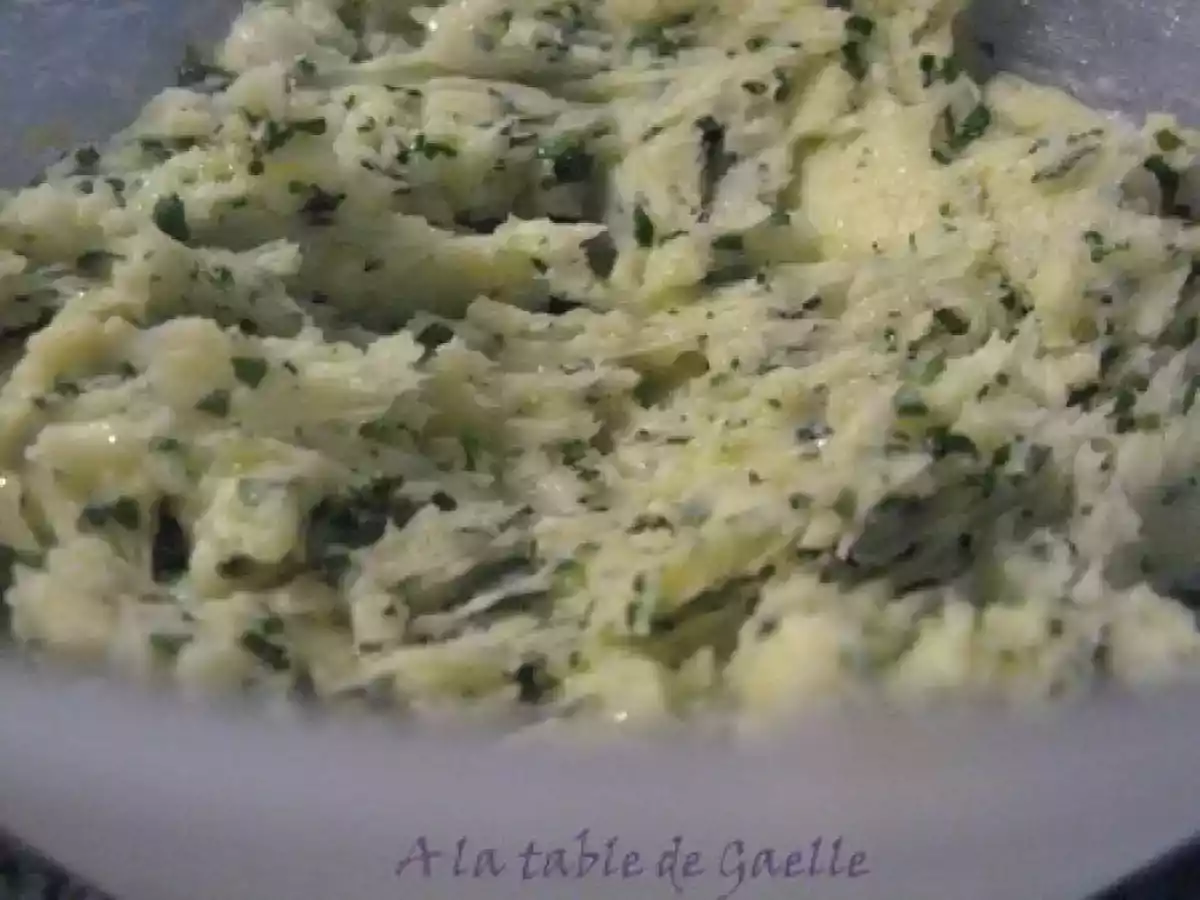 Pain aux herbes et à l'ail - photo 3