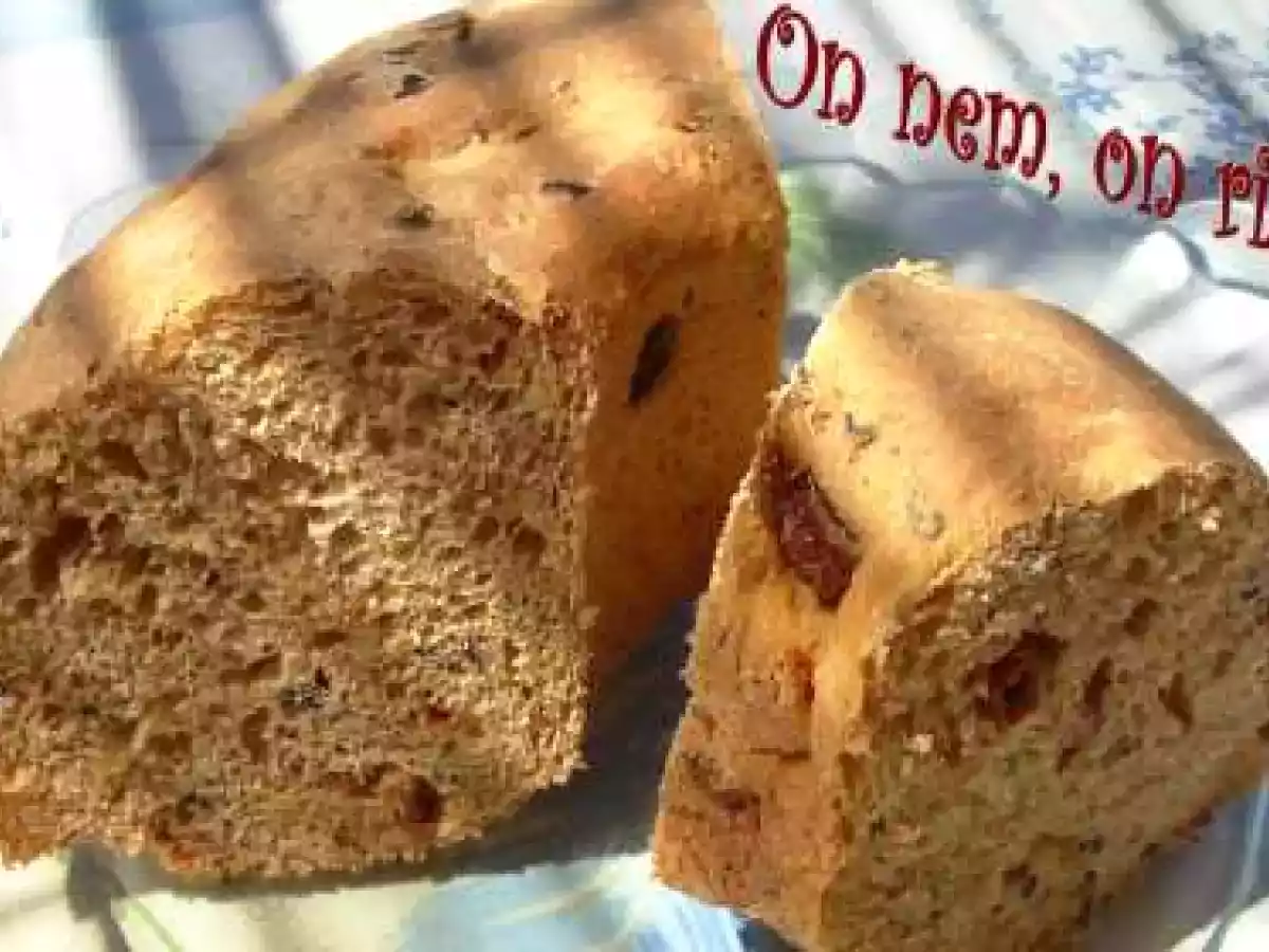 Pain aux olives, tomates séchées et origan - photo 3