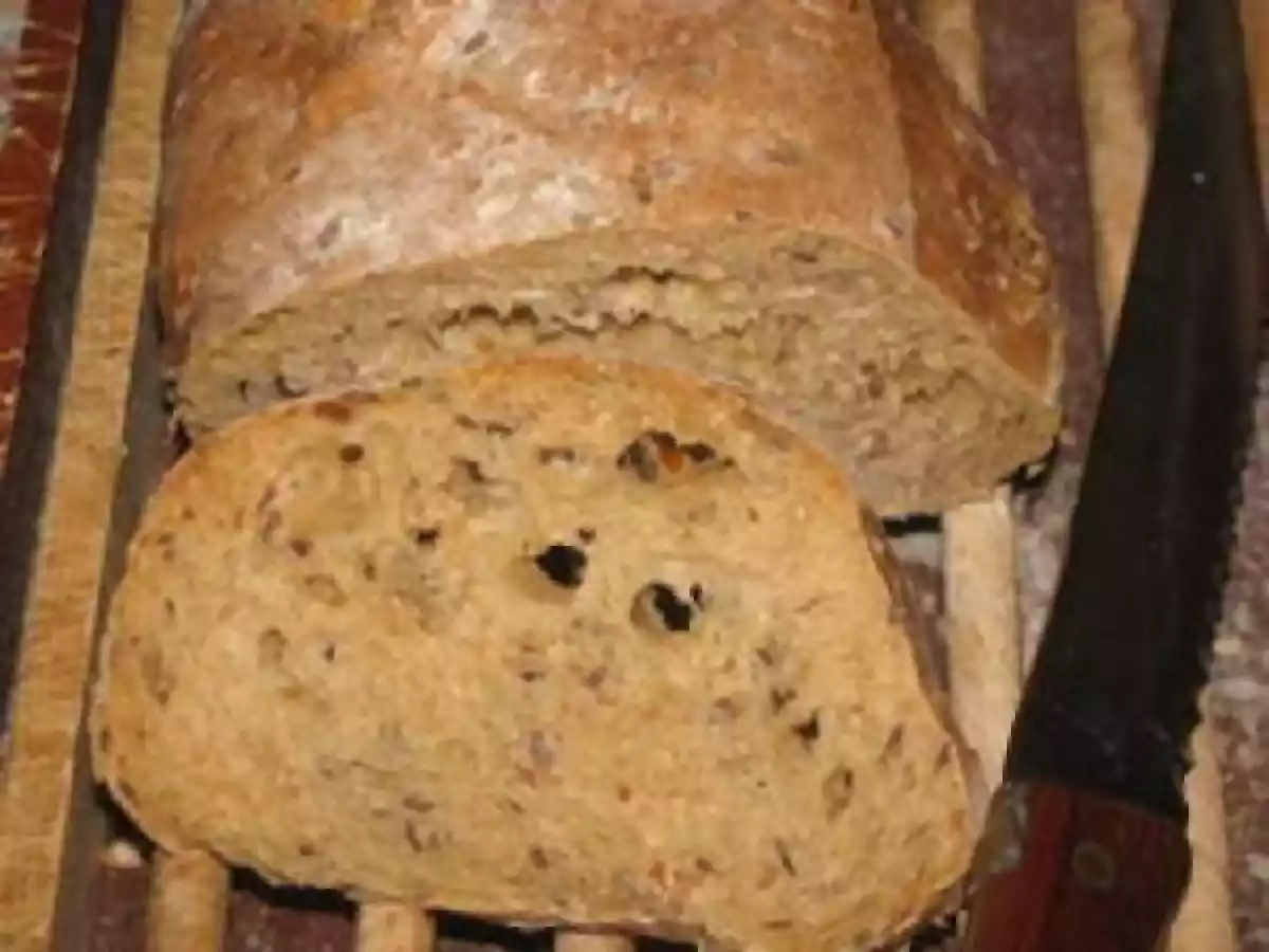 Pain aux tomates séchées et basilic + Tag