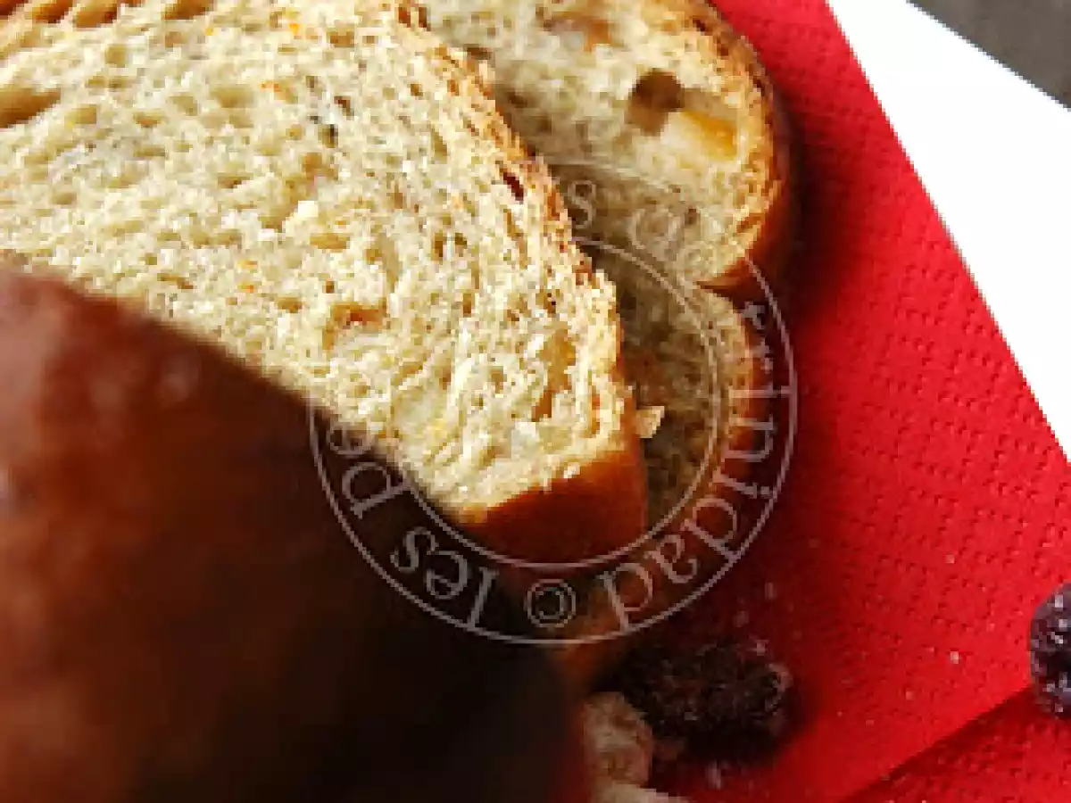 Pain brioché à la purée de noisette et fruits secs