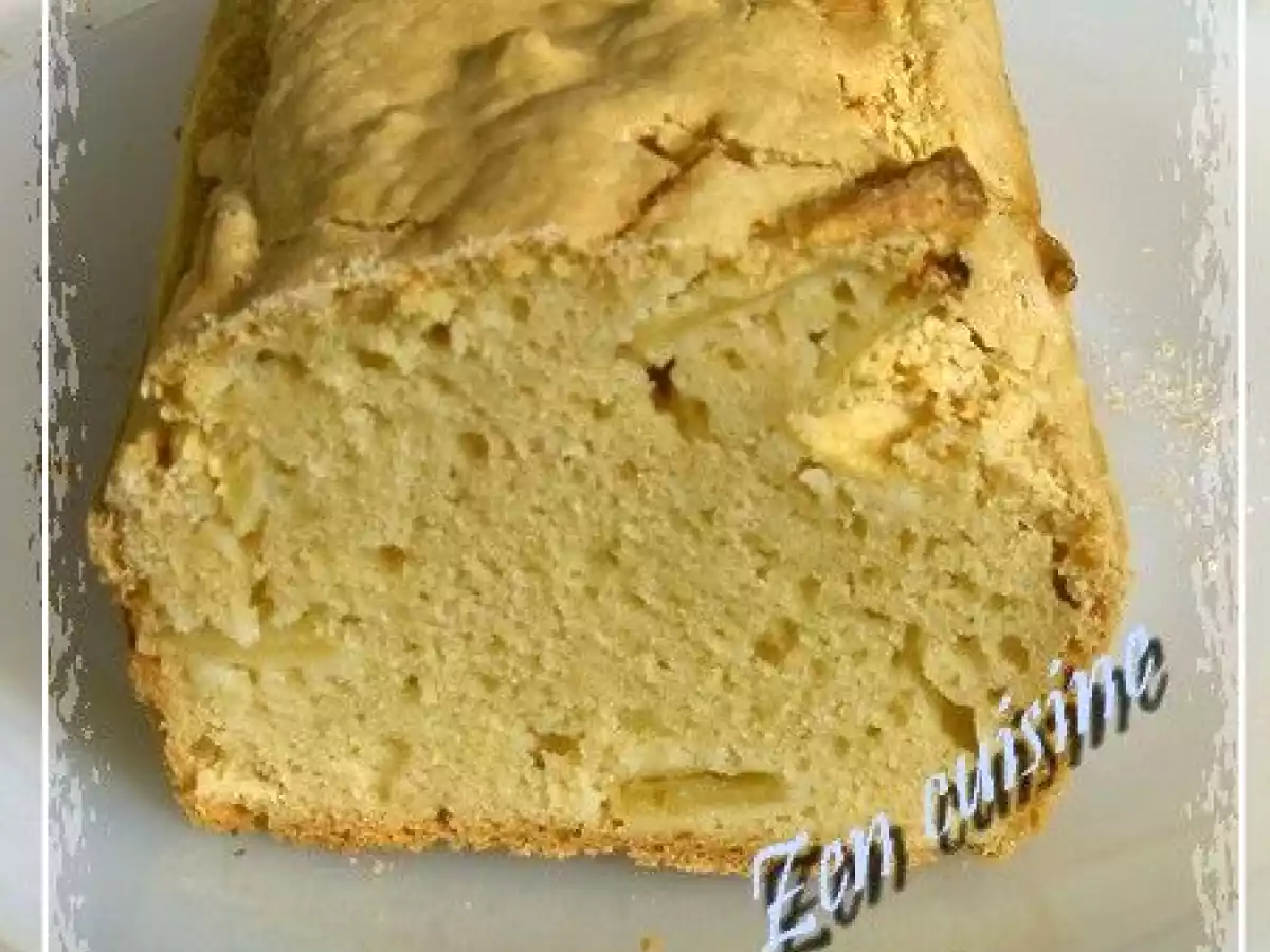 Pain-cake aux pommes sans gluten pour petit déjeuner