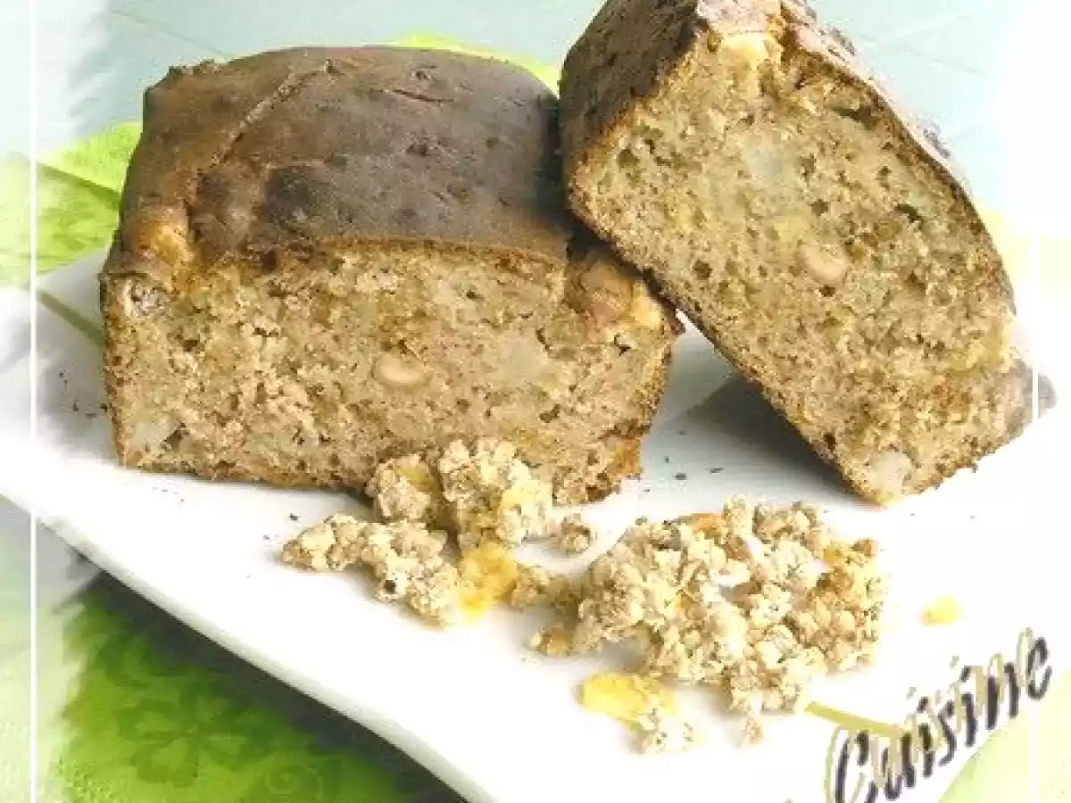 Pain-cake sarrasin aux fruits caramélisés et muesli