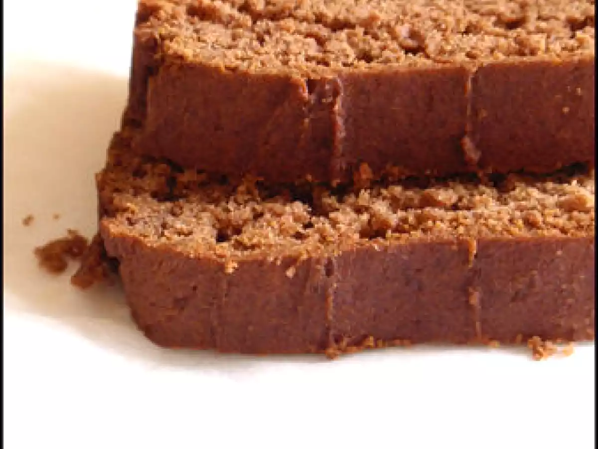 Pain d'épices à la farine de châtaigne et à la crème fraîche