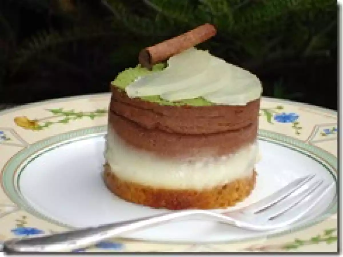 Pain d'Epices, Compote de Poire et Mousse Chocolat au Thé Matcha