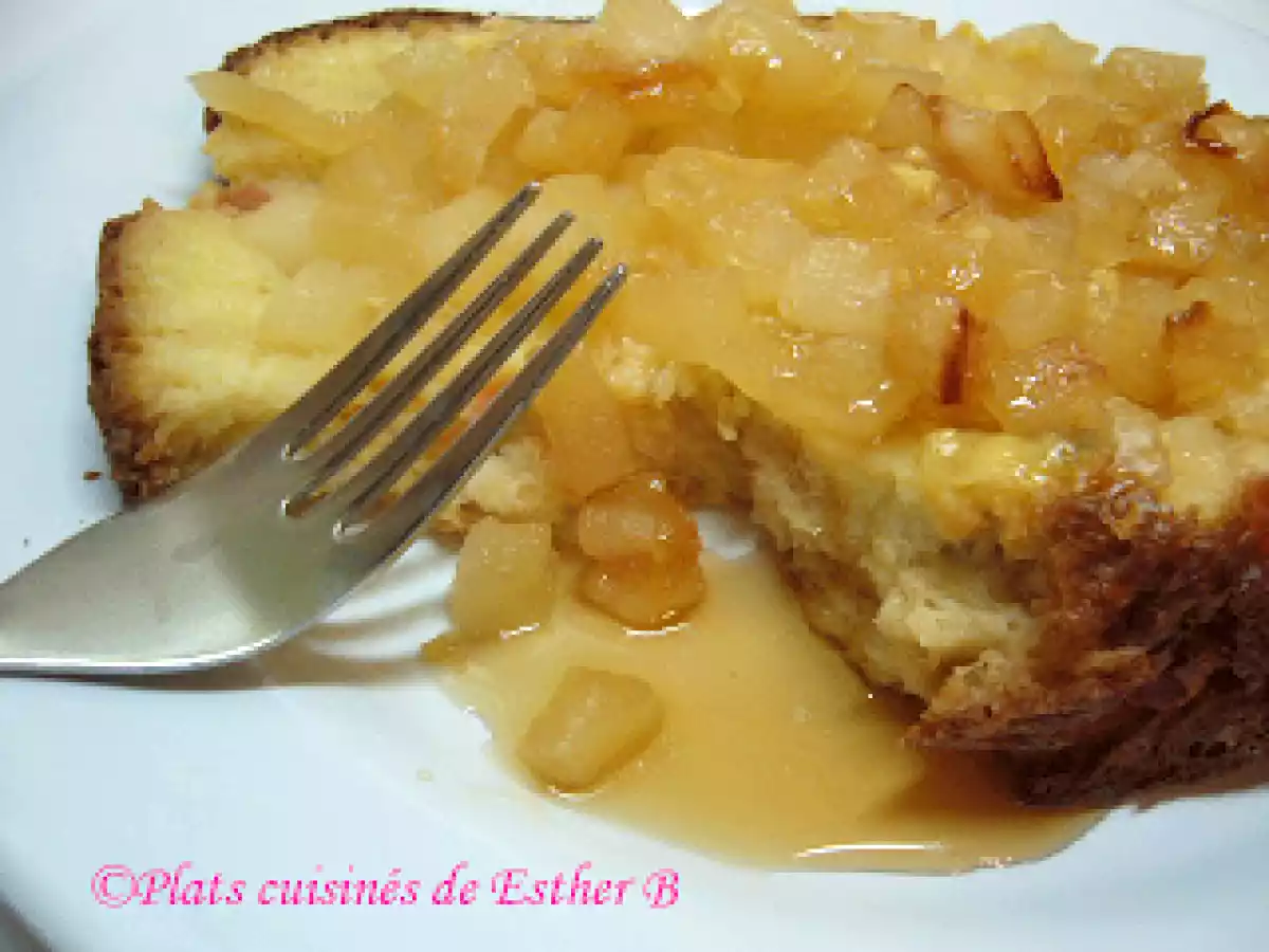 Pain doré léger aux pommes caramélisées