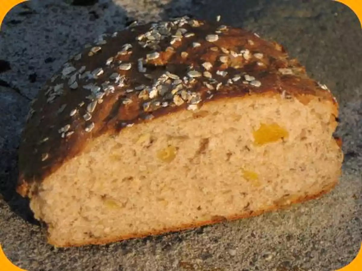 Pain du p'tit dèj, abricots moelleux et fruits secs de Delicious days