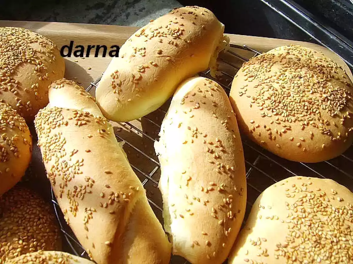 Pain hamburger et pain hot dog sans oeufs