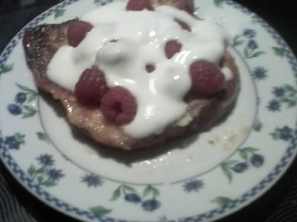 Pain perdu à la bière et aux framboises