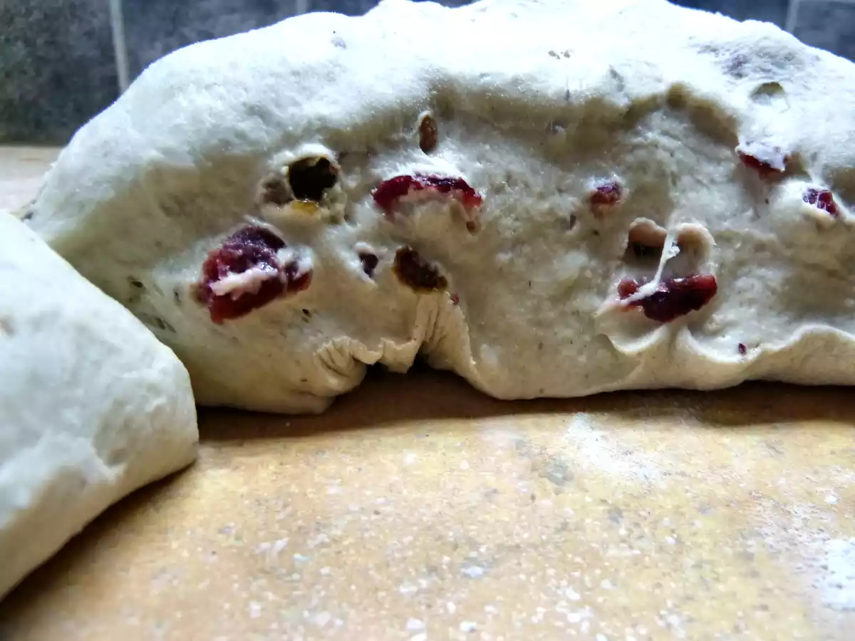 Pains aux cranberries et aux raisins secs