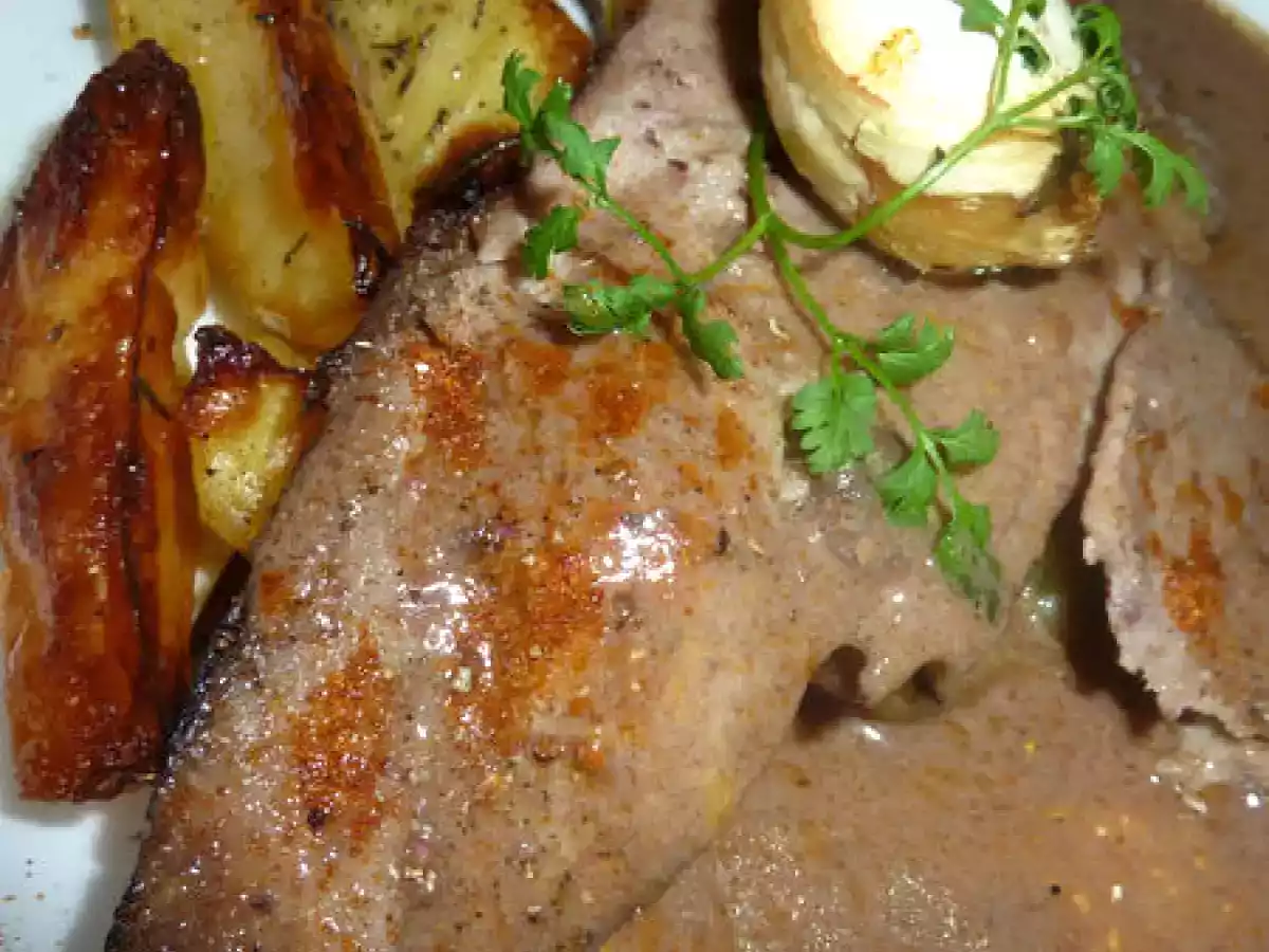 Palette de porc et sa sauce au beaujolais et parmesan - photo 2