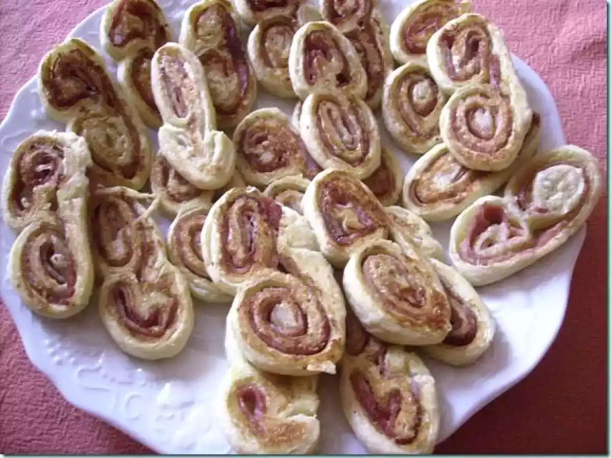 Palmiers au jambon et à la moutarde
