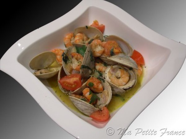 Recette de palourdes et crevettes à la méditerranéenne