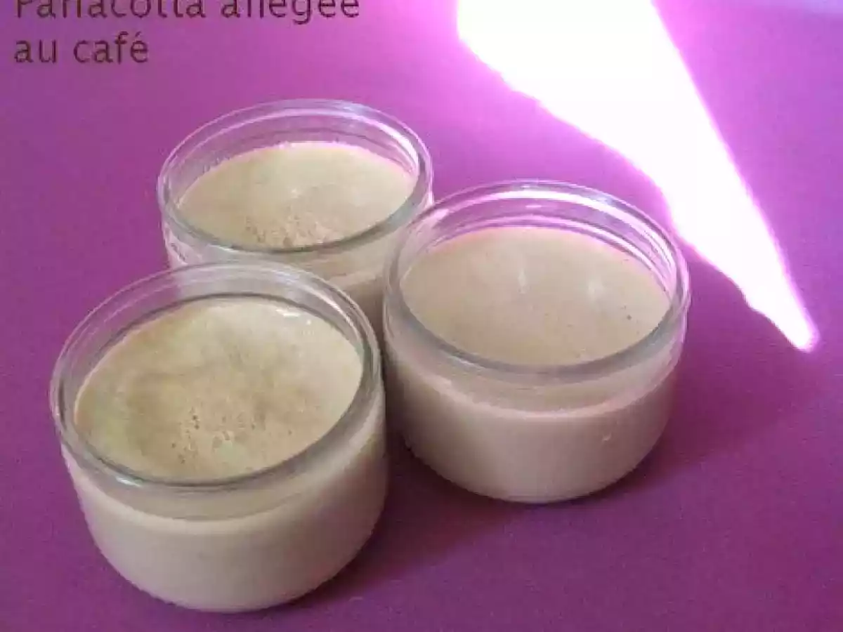 Panacotta allégée au café (ou au chocolat)