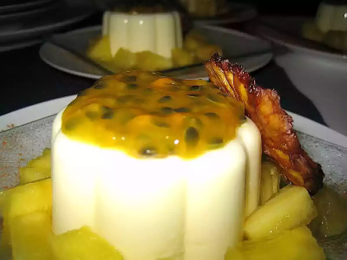Panacotta au coulis passion et cristallines d'ananas!! - photo 4