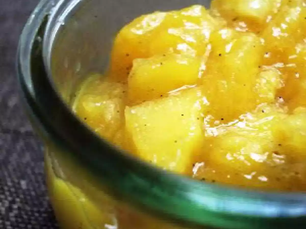 Panacotta au lait de coco, compotée de mangue à la vanille - photo 4