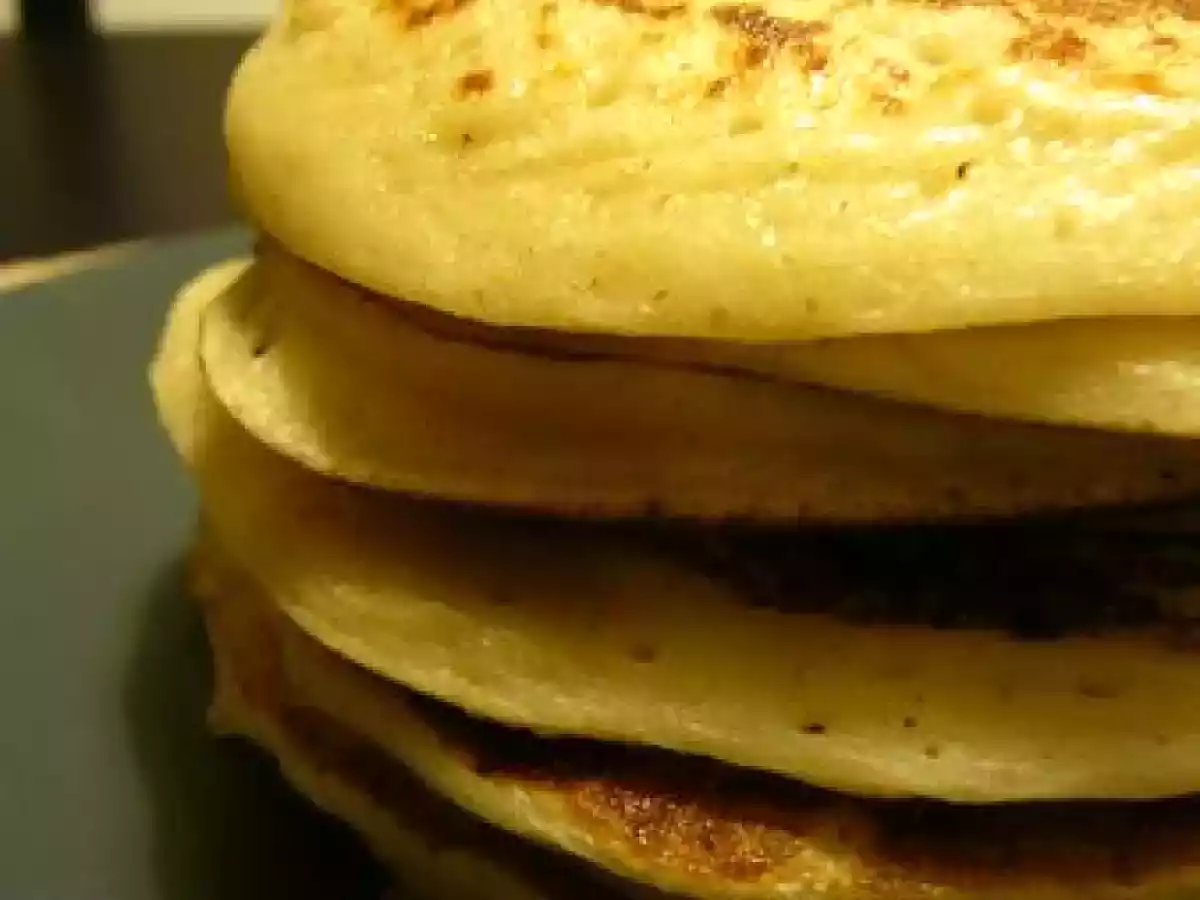 Pancakes à la faisselle et au lait d'amande