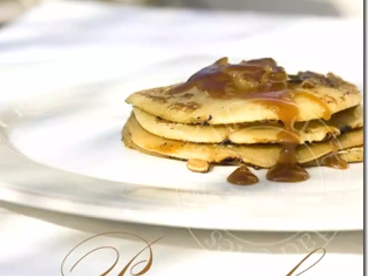 Pancakes aux pommes et au caramel au beurre salé - photo 2