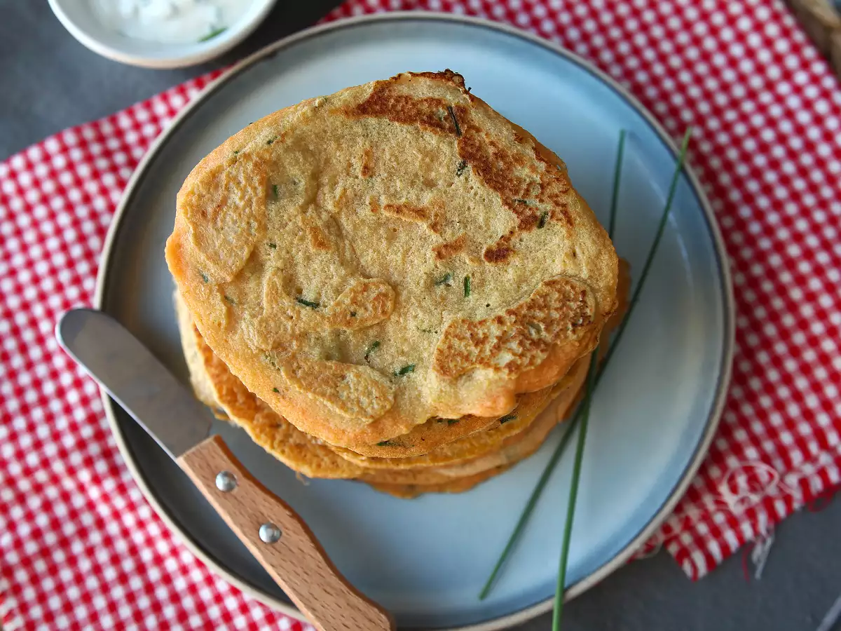 Pancakes salés aux lentilles corail : recette facile et protéinée