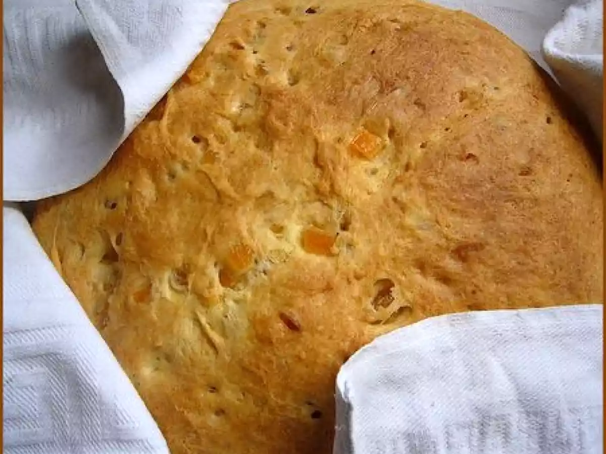 Panettone italien traditionnel