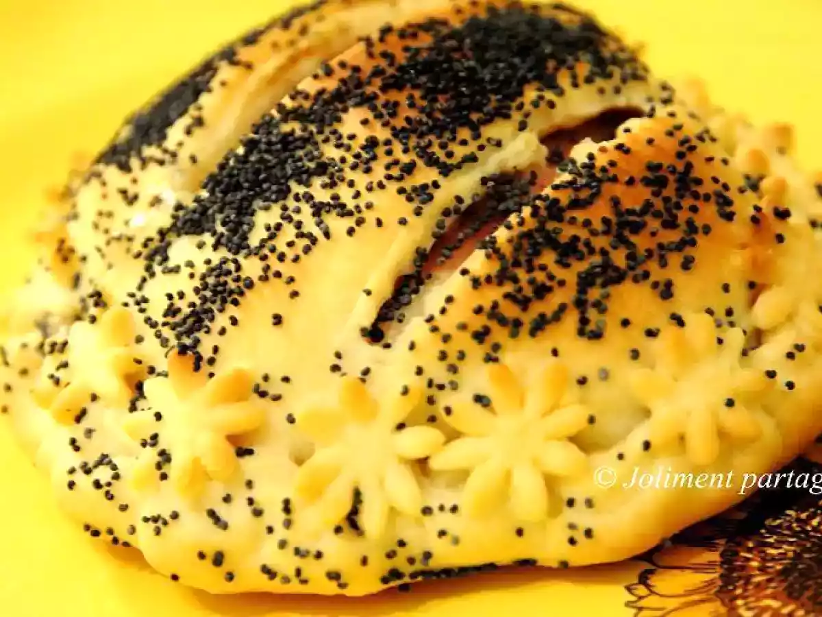 Panier de chèvre au jambon cru