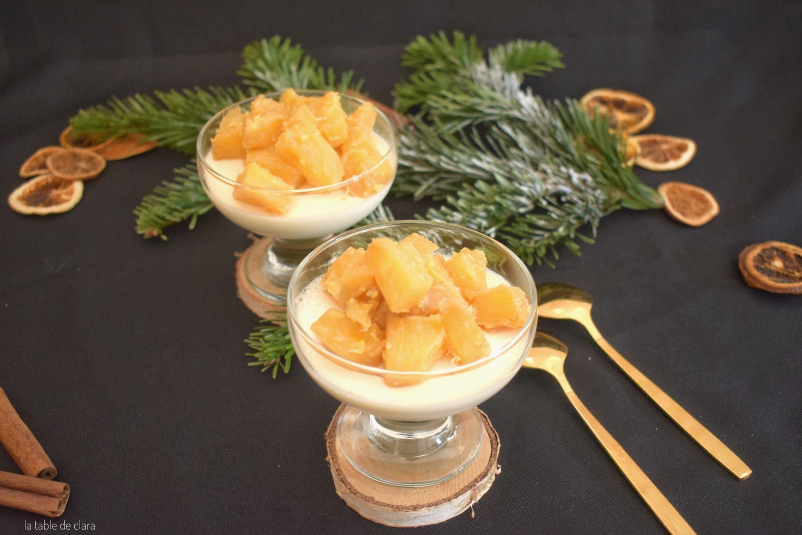 Panna cotta à l'ananas frais caramélisé Recette Ptitchef