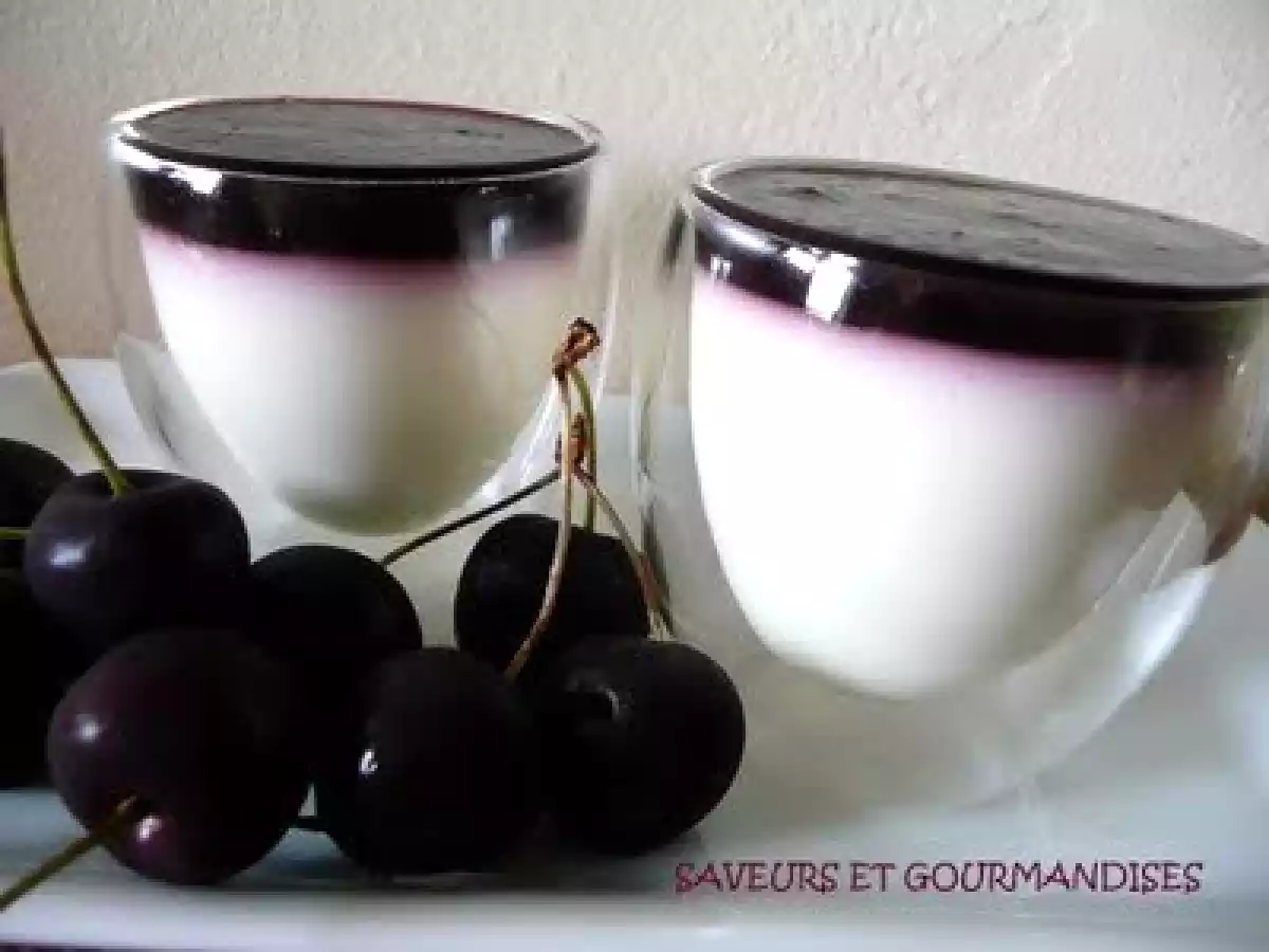 Panna cotta à la gelée de cerises. - photo 2