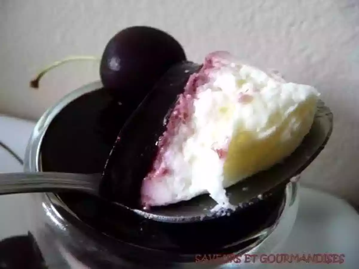 Panna cotta à la gelée de cerises. - photo 3