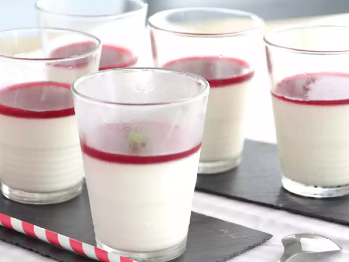 Panna Cotta à la vanille et son coulis de framboises - photo 2