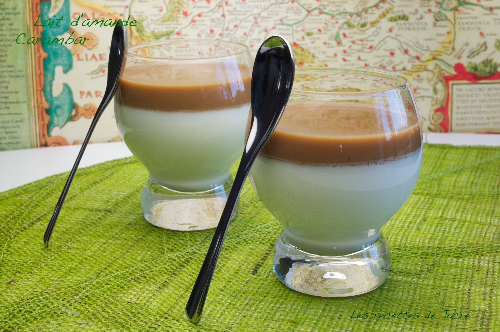 Panna cotta au lait d'amandes et crème carambar Recette Ptitchef