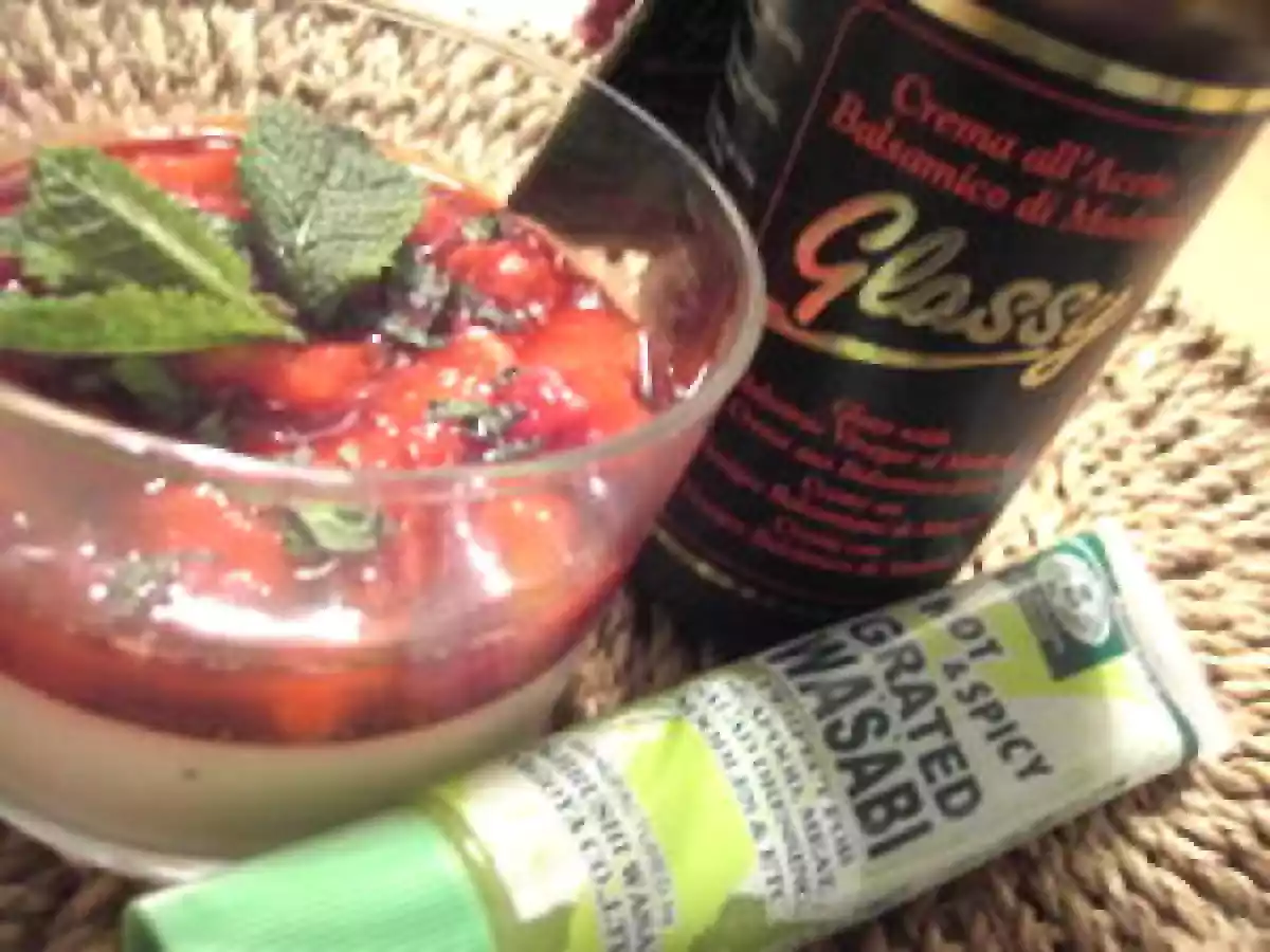 PANNA COTTA AU WASABI et FRAISES à la CREME DE VINAIGRE BALSAMIQUE - photo 2