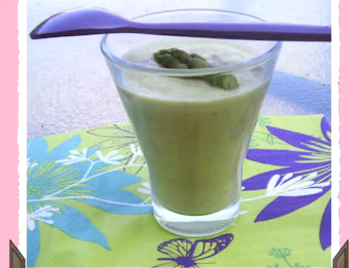 Panna cotta aux asperges et au parmesan