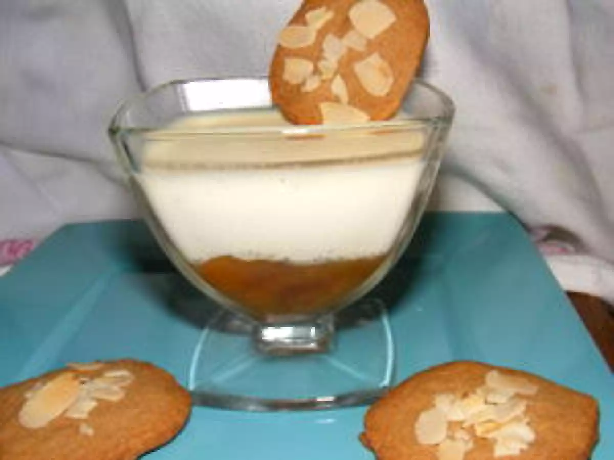 PANNA COTTA AUX MIRABELLES