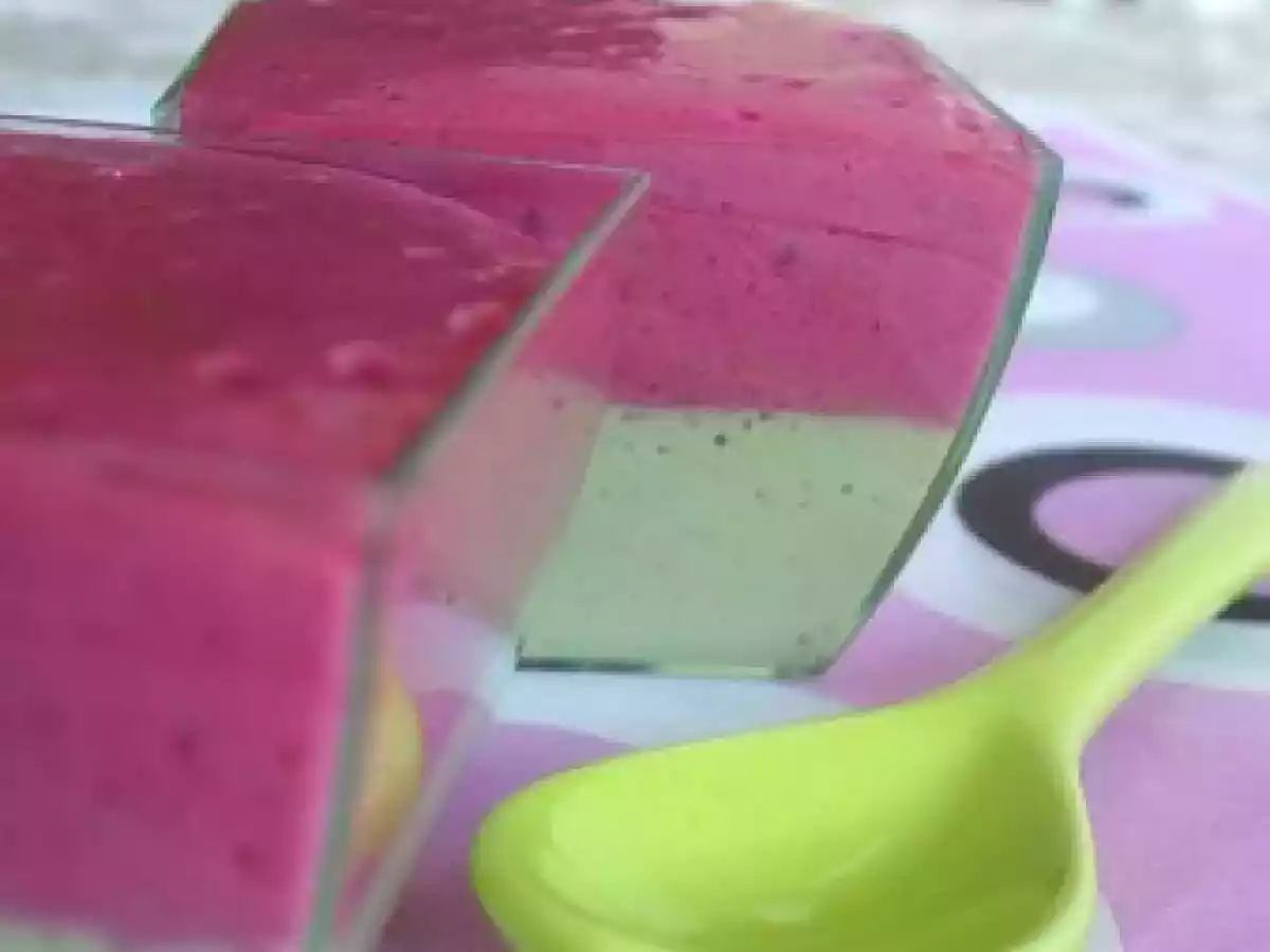 Panna cotta avocat-thé matcha et framboise - photo 2