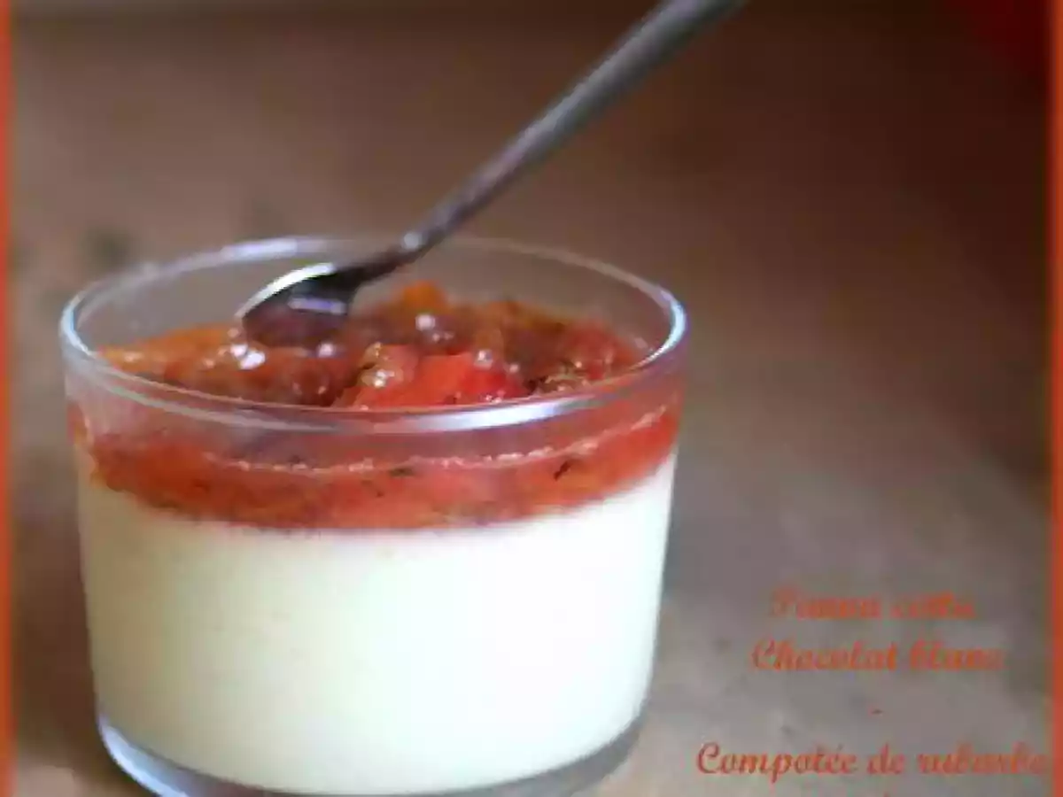 Panna cotta chocolat blanc/rhubarbe & compotée de rhubarbe au thym. - photo 2