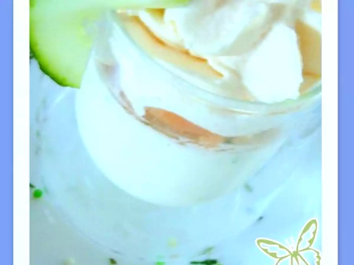 Panna cotta de concombre et mousse de saumon au siphon... - photo 3