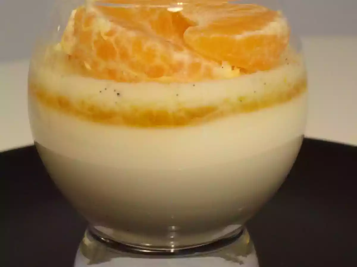Panna cotta et son coulis de clémentine