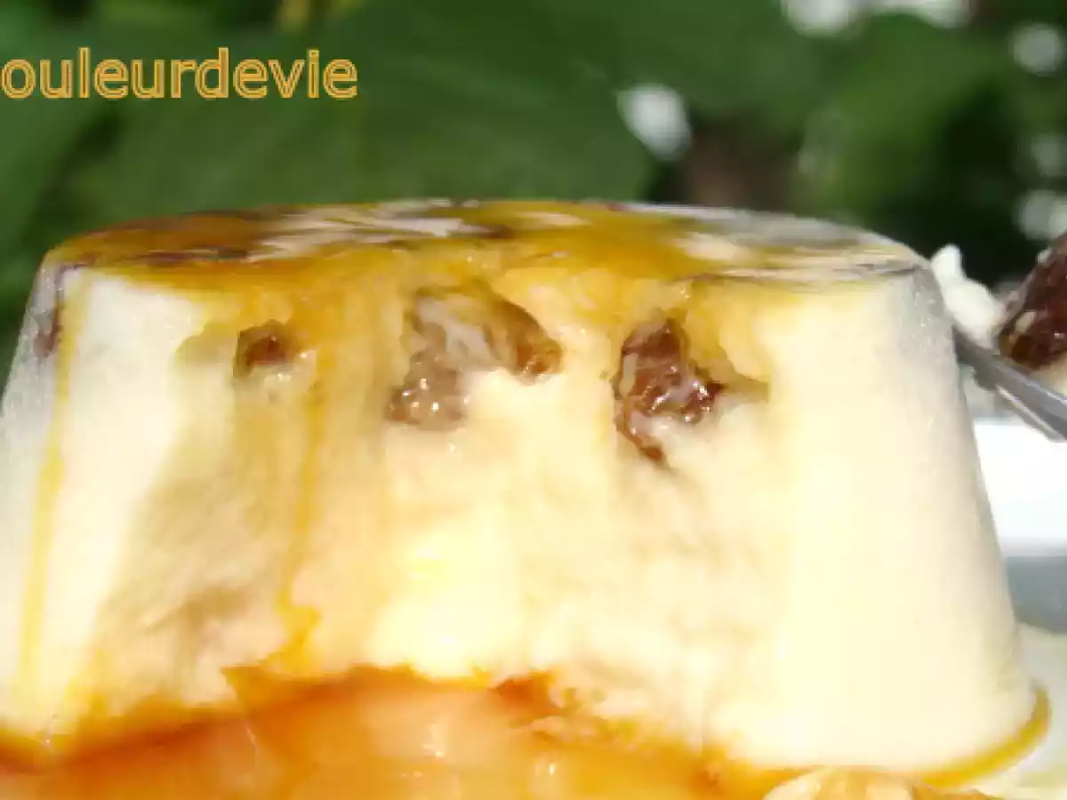 Panna cotta rhum-raisins au coulis de caramel - photo 4