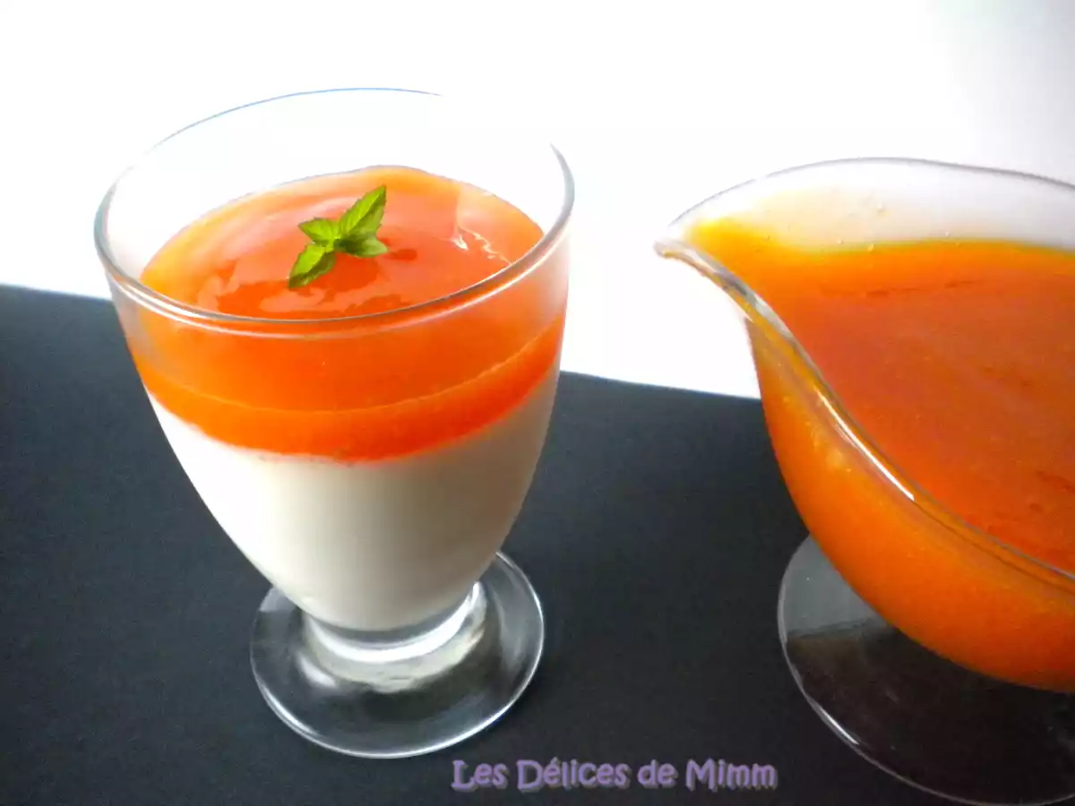 Panna cotta vanillée et son coulis d’abricots - photo 2