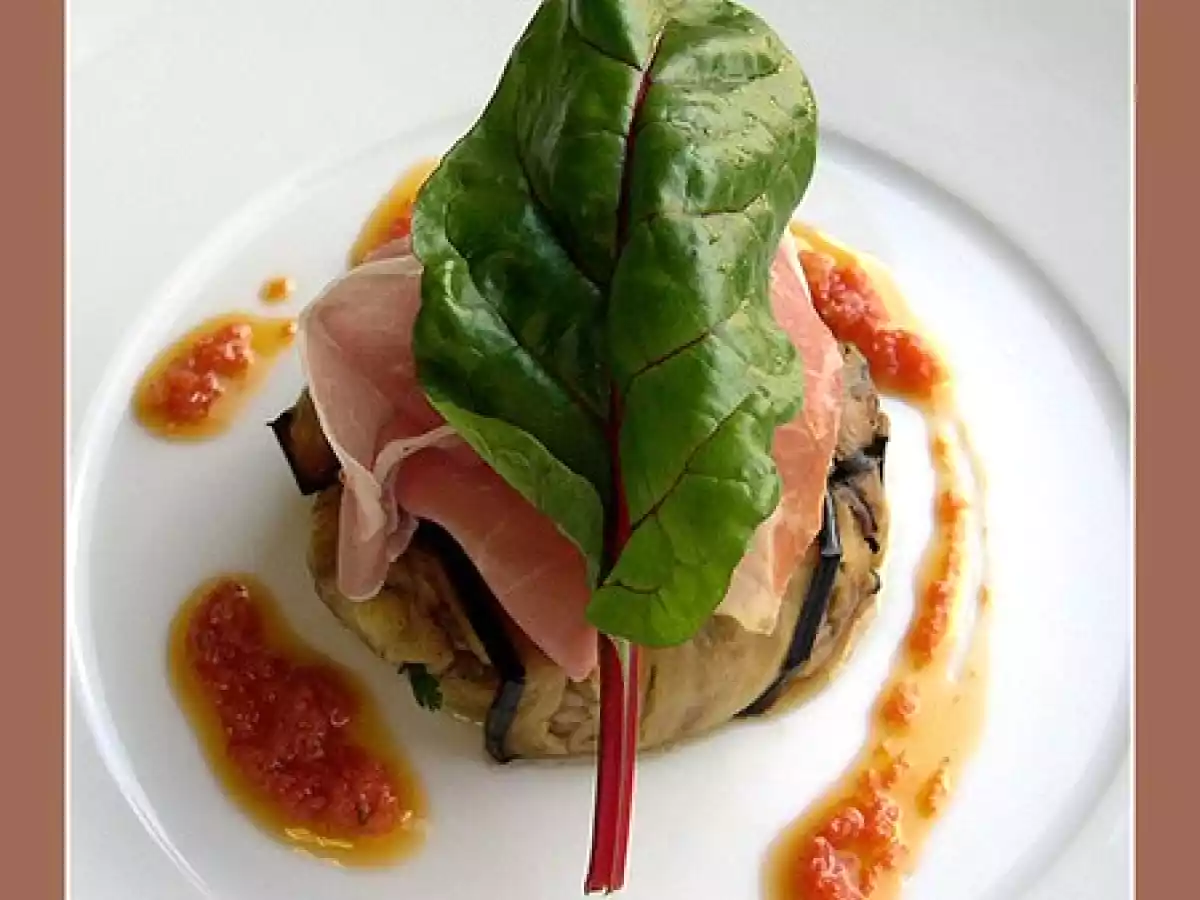 Pannequet aubergine jambon cru et pousse de betterave