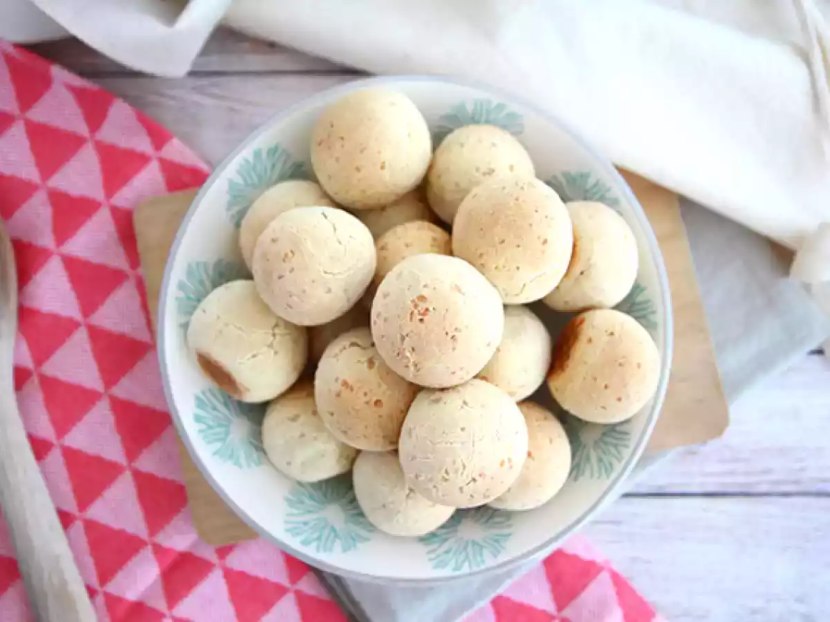 Pão de Queijo, petits pains au fromage brésiliens - photo 2