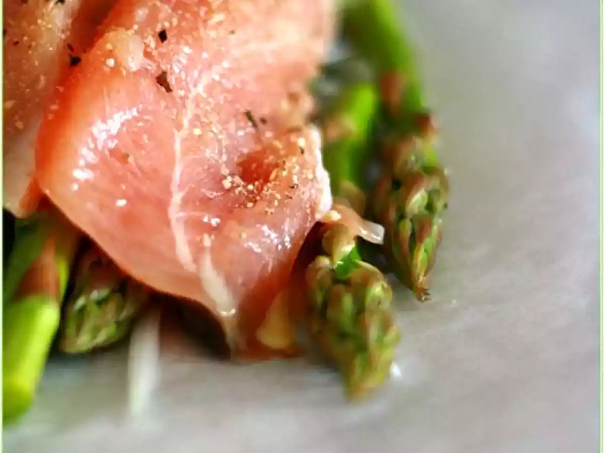 Papillote de poulet aux asperges sans gluten