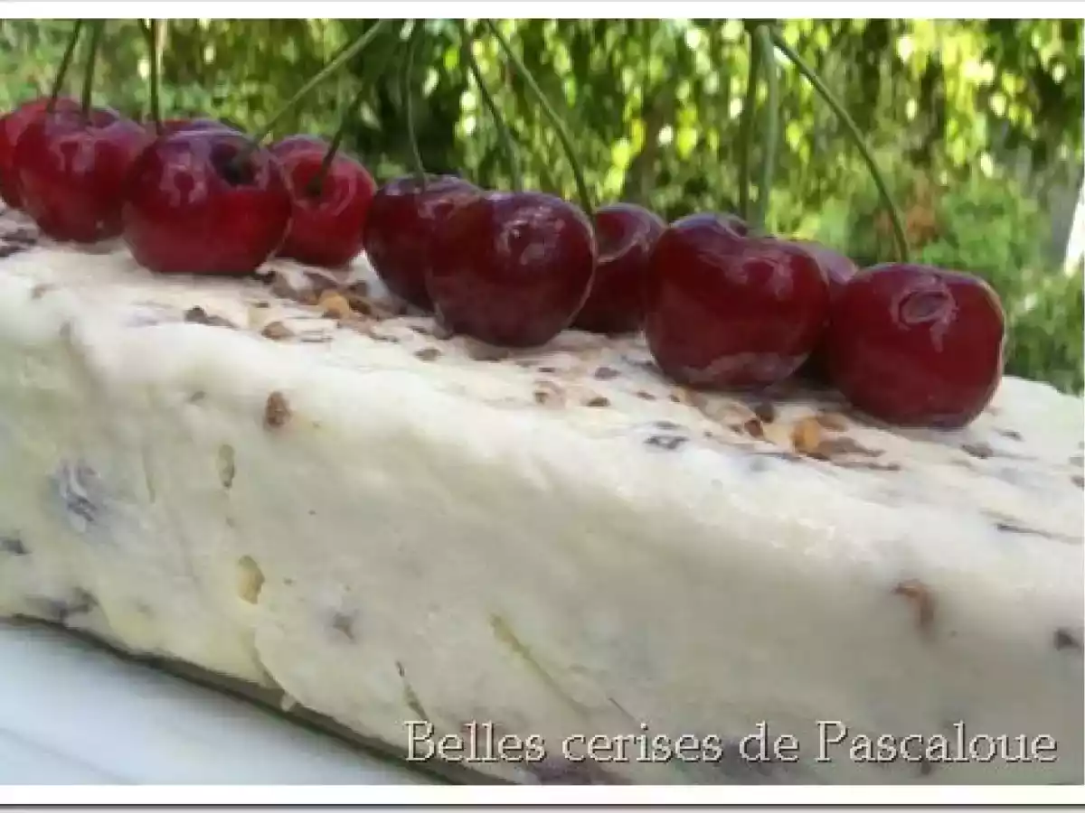 PARFAIT GLACE AUX CERISES